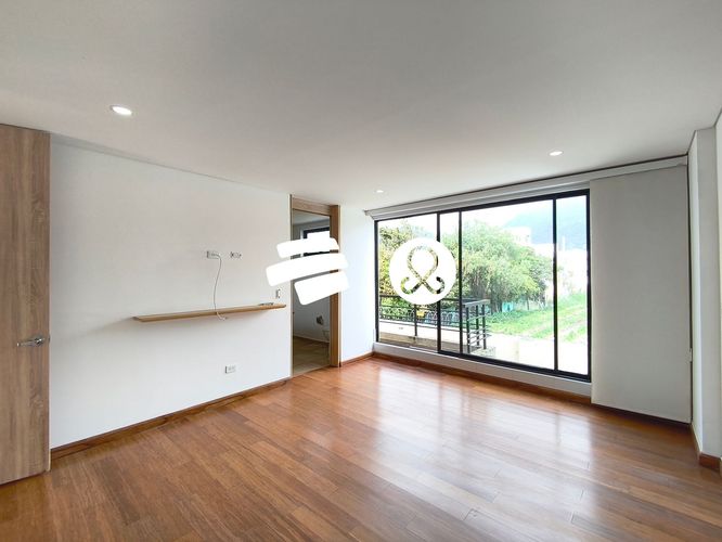 Casa de 3 alcobas en venta en Pueblo Viejo, Cota, 585 m² · foto 13 de 24