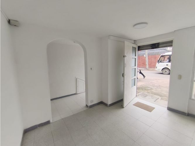 Oficina en arriendo en Centro Historico, Chía, 140 m² · foto 2 de 24