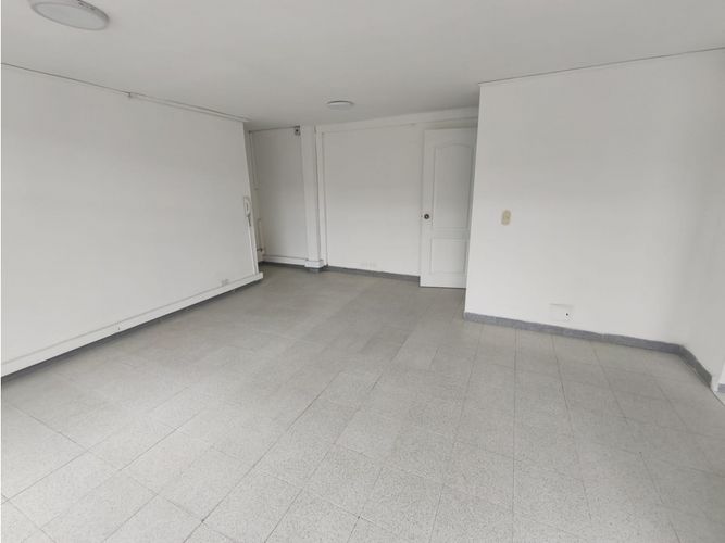 Oficina en arriendo en Centro Historico, Chía, 140 m² · foto 3 de 24