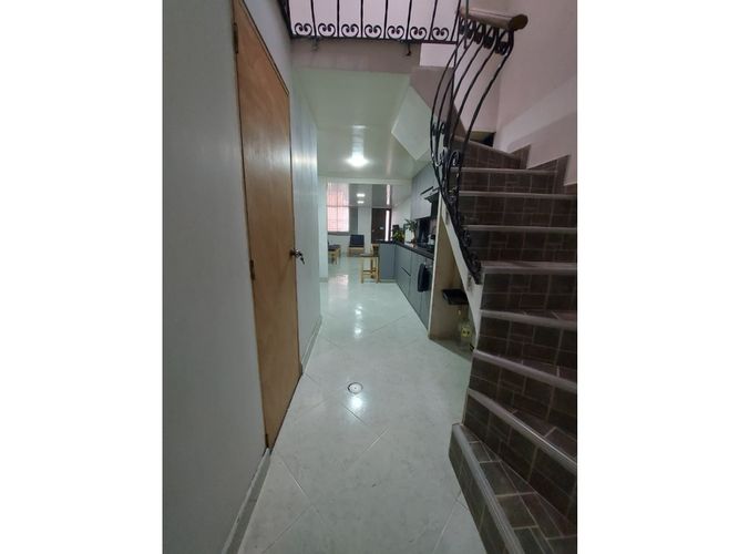 Casa de 4 alcobas en venta en Bombona No.2, Medellín, 100 m² · foto 9 de 23