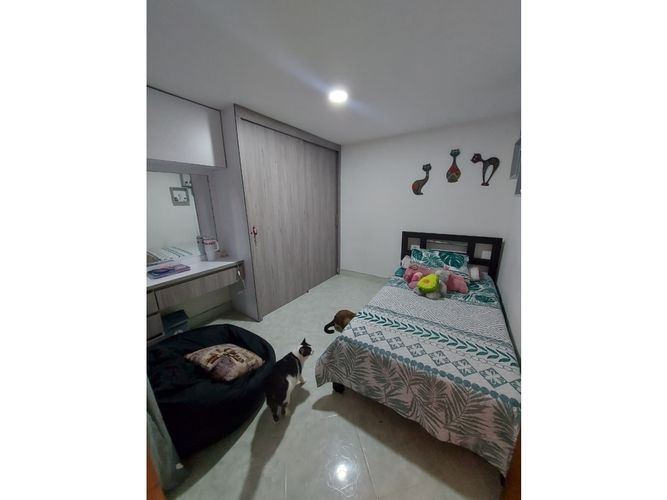 Casa de 4 alcobas en venta en Bombona No.2, Medellín, 100 m² · foto 11 de 23