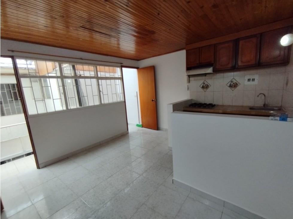 Casa en venta en Ciudad Jardin Sur, Bogotá · foto 2 de 14