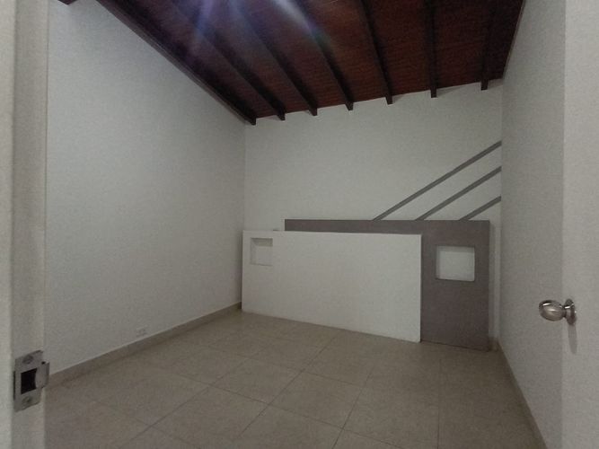 Oficina en arriendo en La America, Medellín, 200 m² · foto 10 de 18