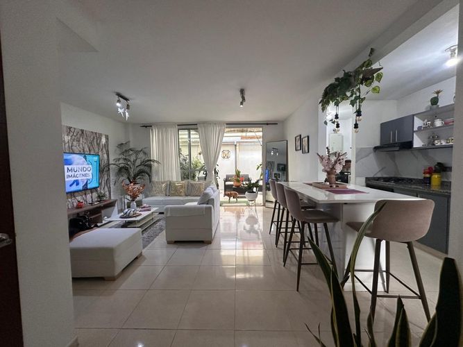 Casa de 3 alcobas en venta en Ub. Caño Cristales, Armenia, 90 m² · foto 1 de 17