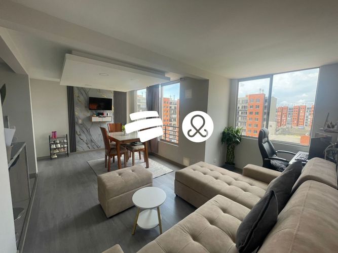 Apartamento de 2 alcobas en venta en San Pedro, Madrid, 47 m² · foto 2 de 17