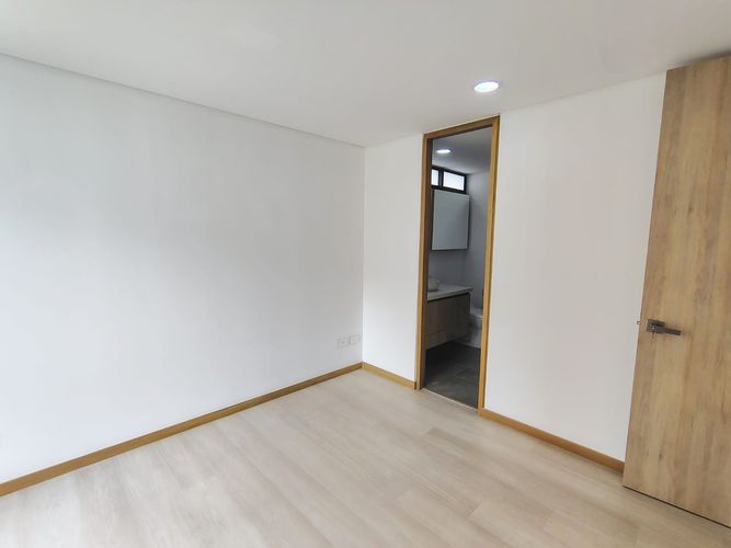 Apartamento en venta en El Poblado, Medellín · foto 14 de 18