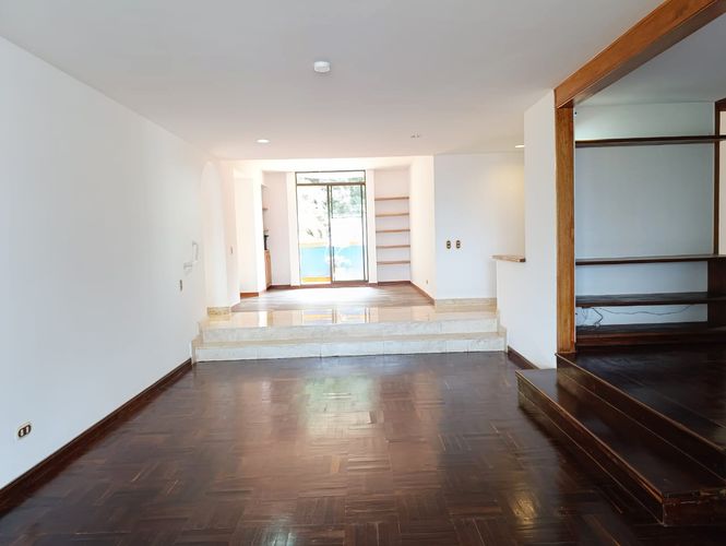 Apartamento de 3 alcobas en arriendo en El Poblado, Medellín, 164 m² · foto 2 de 20