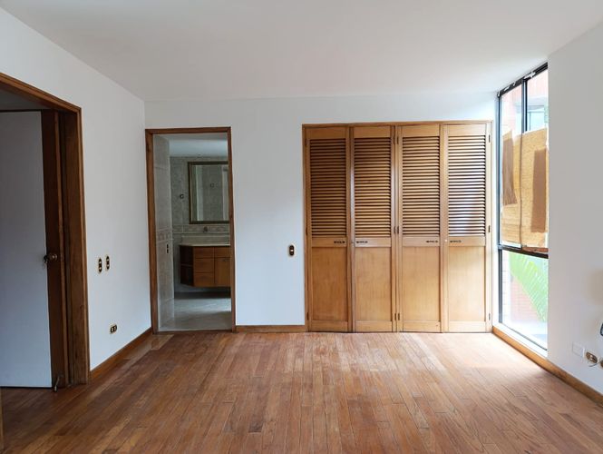Apartamento de 3 alcobas en arriendo en El Poblado, Medellín, 164 m² · foto 13 de 20