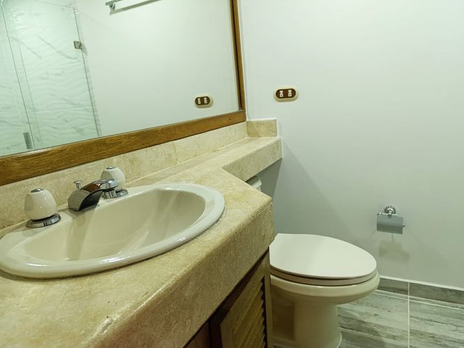 Apartamento de 3 alcobas en arriendo en El Poblado, Medellín, 164 m² · foto 18 de 20