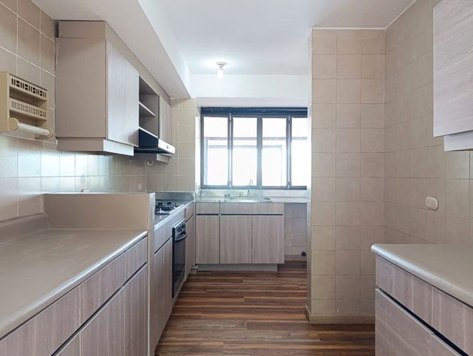 Apartamento de 3 alcobas en arriendo en El Poblado, Medellín, 164 m² · foto 9 de 20