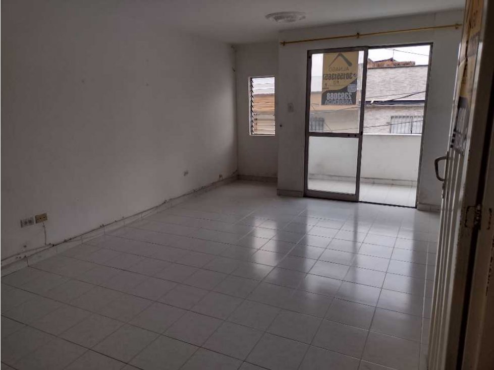 Apartment for sale in Villa hermosa, Medellín 3