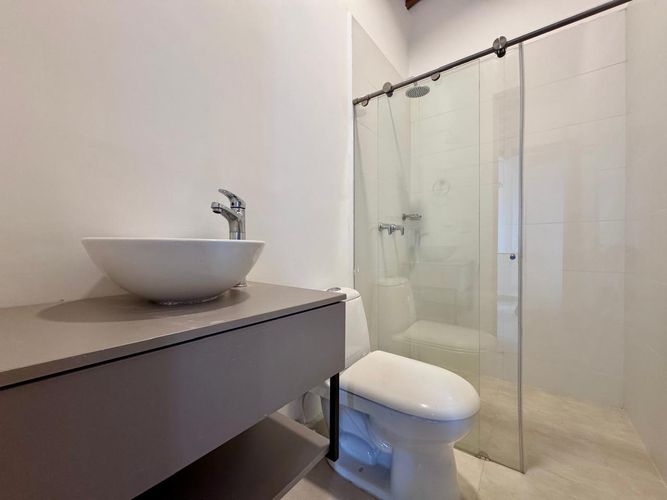 Apartamento de 2 alcobas en arriendo en Cristobal, Medellín, 80 m² · foto 9 de 16