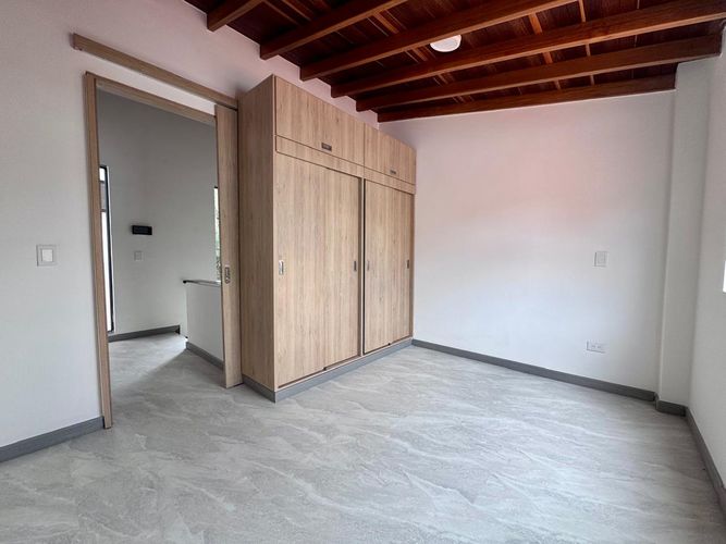 Apartamento de 2 alcobas en arriendo en Cristobal, Medellín, 80 m² · foto 12 de 16