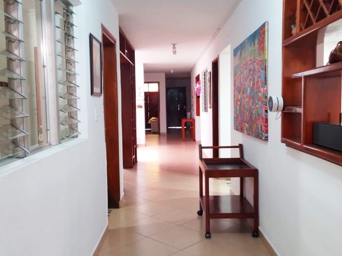 Casa de 3 alcobas en venta en Laureles, Medellín, 200 m² · foto 3 de 20