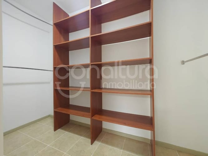 Apartamento de 3 alcobas en arriendo en Santa Fe, Medellín, 94 m² · foto 12 de 19