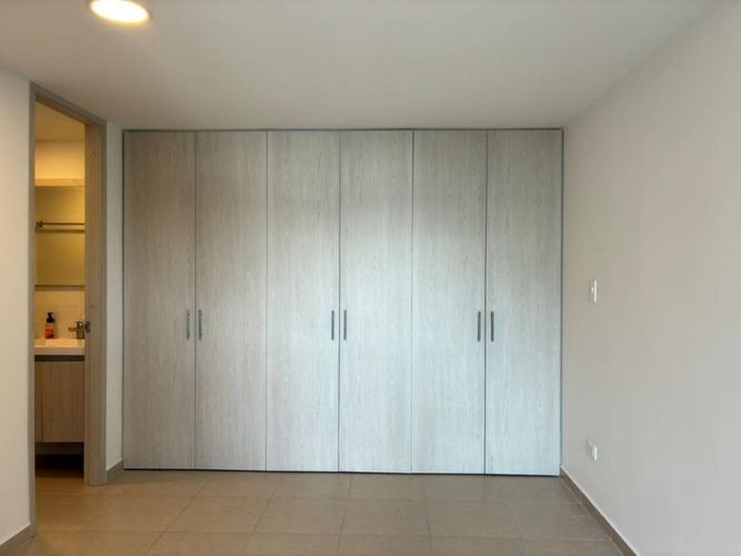 Apartamento de 3 alcobas en venta en Picaleña Y Mirolindo, Ibagué, 74 m² · foto 18 de 24