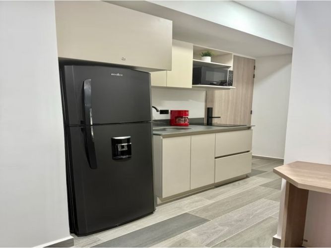 Apartaestudio en venta en U.D. Atanasio Girardot, Medellín, 20 m² · foto 2 de 12