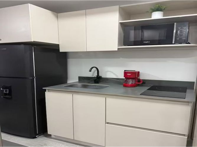 Apartaestudio en venta en U.D. Atanasio Girardot, Medellín, 20 m² · foto 4 de 12