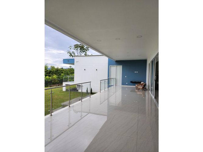 Casa de 4 alcobas en venta en Tribunas Corcega, Pereira, 1834 m² · foto 7 de 19