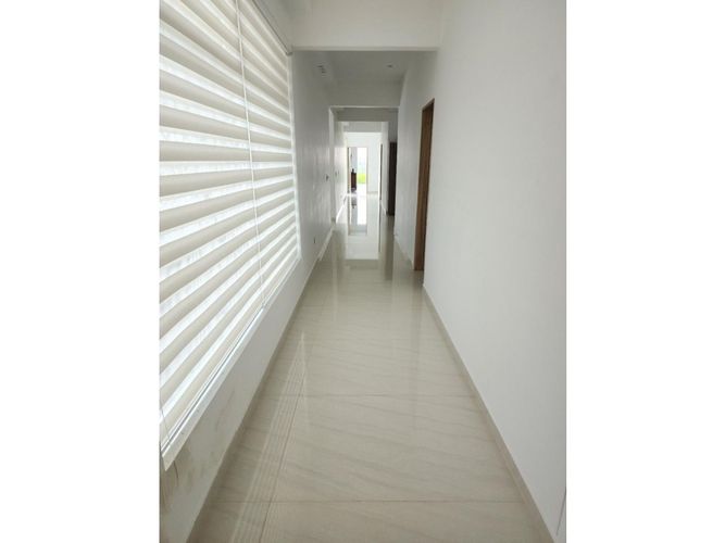 Casa de 4 alcobas en venta en Tribunas Corcega, Pereira, 1834 m² · foto 9 de 19