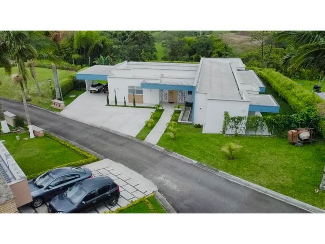 Casa de 4 alcobas en venta en Tribunas Corcega, Pereira, 1834 m² · foto 19 de 19