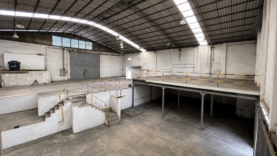 Bodega en venta en Latino, Cúcuta, 466 m² · foto 2 de 7