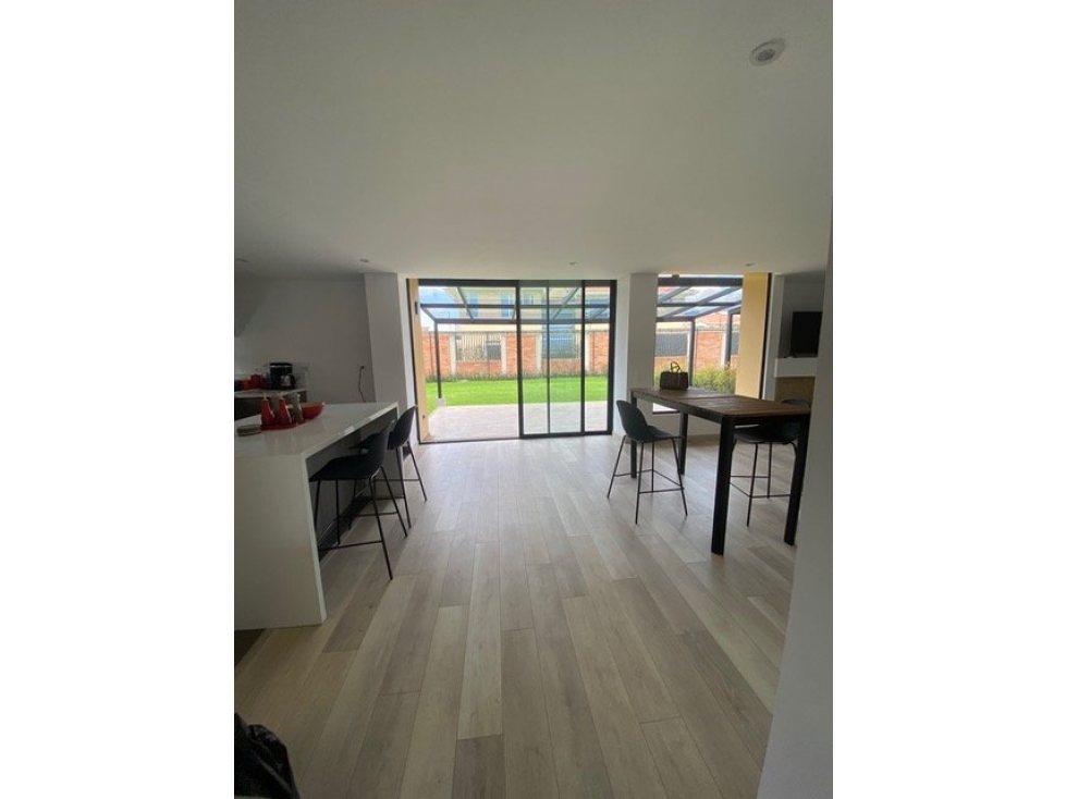 Casa en venta en Chuntame, Cajicá · foto 3 de 13