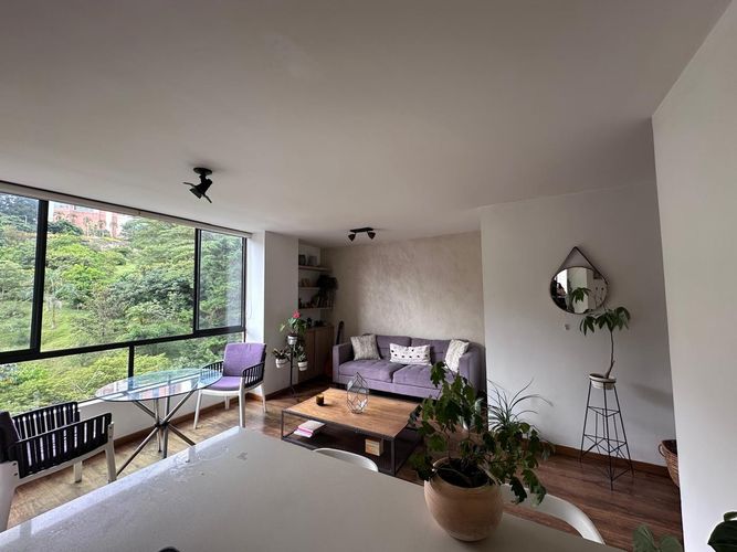 Apartamento de 1 alcoba en arriendo en El Poblado, Medellín, 54 m² · foto 3 de 16