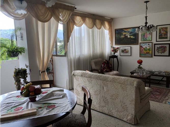 Apartamento de 3 alcobas en venta en El Lido, Cali, 111 m² · foto 2 de 18