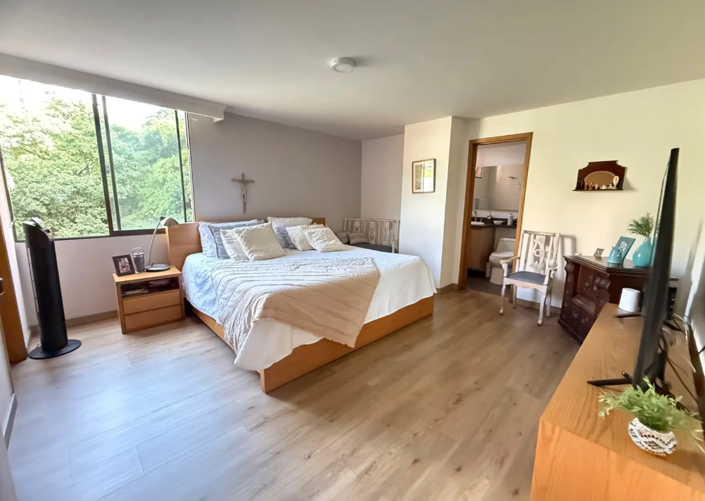 Apartamento en venta en La Aguacatala, Medellín · foto 17 de 24