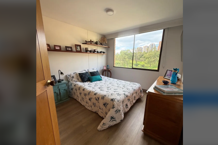 Apartamento en venta en La Aguacatala, Medellín · foto 18 de 24