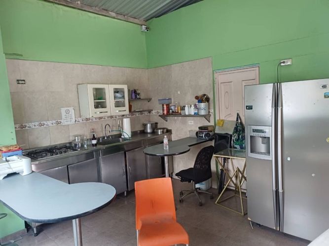 Bodega en venta en San Francisco, Bucaramanga, 528 m² · foto 2 de 21