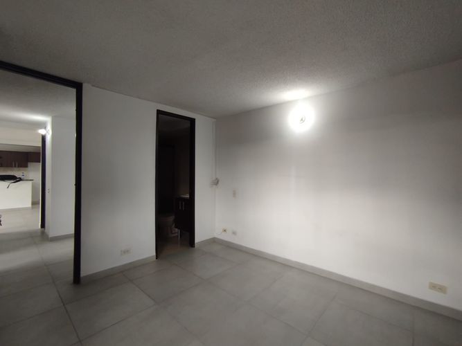 Apartamento en arriendo en Belén, Medellín · foto 5 de 9