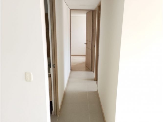 Apartamento de 3 alcobas en venta en Zona Industrial No. 3, Sabaneta, 66 m² · foto 4 de 16