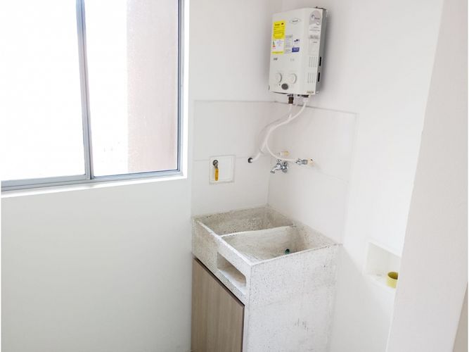 Apartamento de 3 alcobas en venta en Zona Industrial No. 3, Sabaneta, 66 m² · foto 14 de 16
