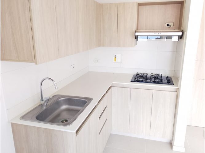 Apartamento de 3 alcobas en venta en Zona Industrial No. 3, Sabaneta, 66 m² · foto 16 de 16
