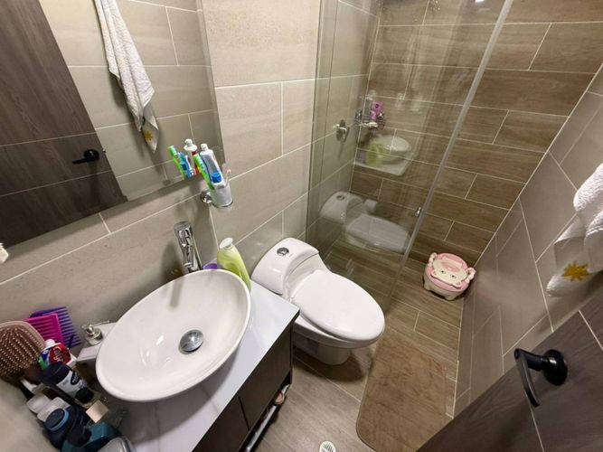 Apartamento de 3 alcobas en venta en La Aurora, Bucaramanga, 84 m² · foto 5 de 13