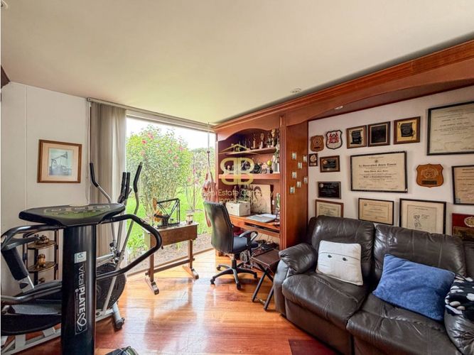 Casa de 4 alcobas en venta en Casa Blanca, Bogotá, 320 m² · foto 6 de 24