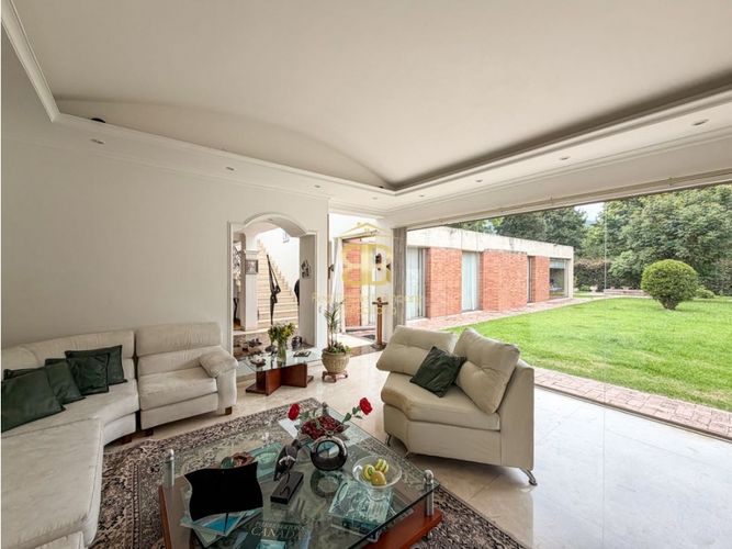Casa de 4 alcobas en venta en Casa Blanca, Bogotá, 320 m² · foto 10 de 24