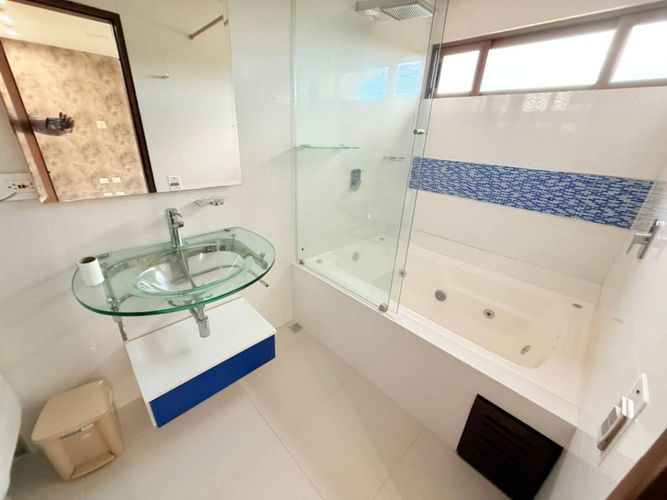 Casa de 5 alcobas en venta en Ruitoque Condominio, Floridablanca, 849 m² · foto 11 de 17