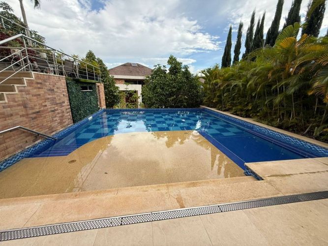 Casa de 5 alcobas en venta en Ruitoque Condominio, Floridablanca, 849 m² · foto 14 de 17