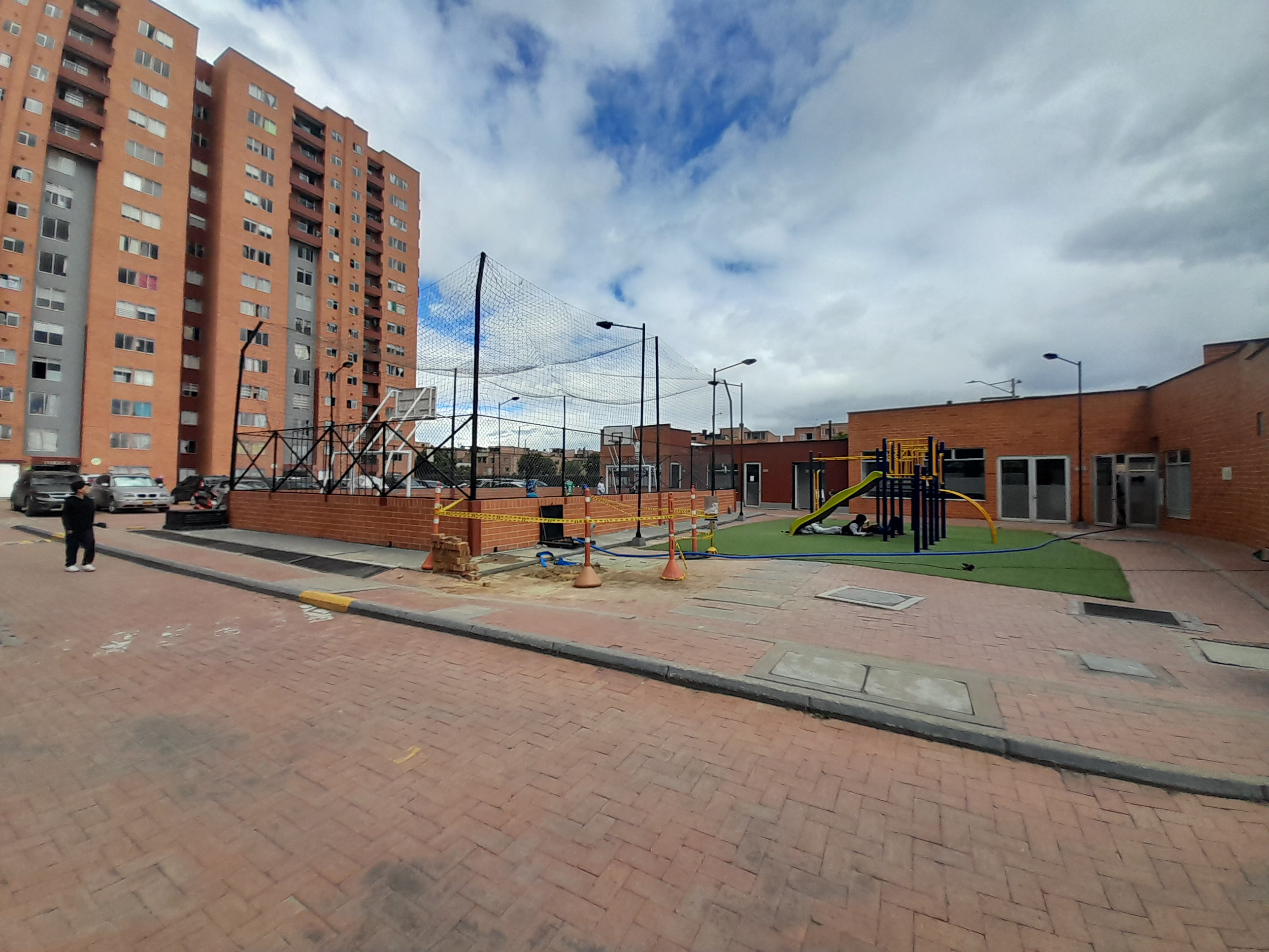 Apartamento en venta en Fontanar Del Río, Bogotá · foto 3 de 21