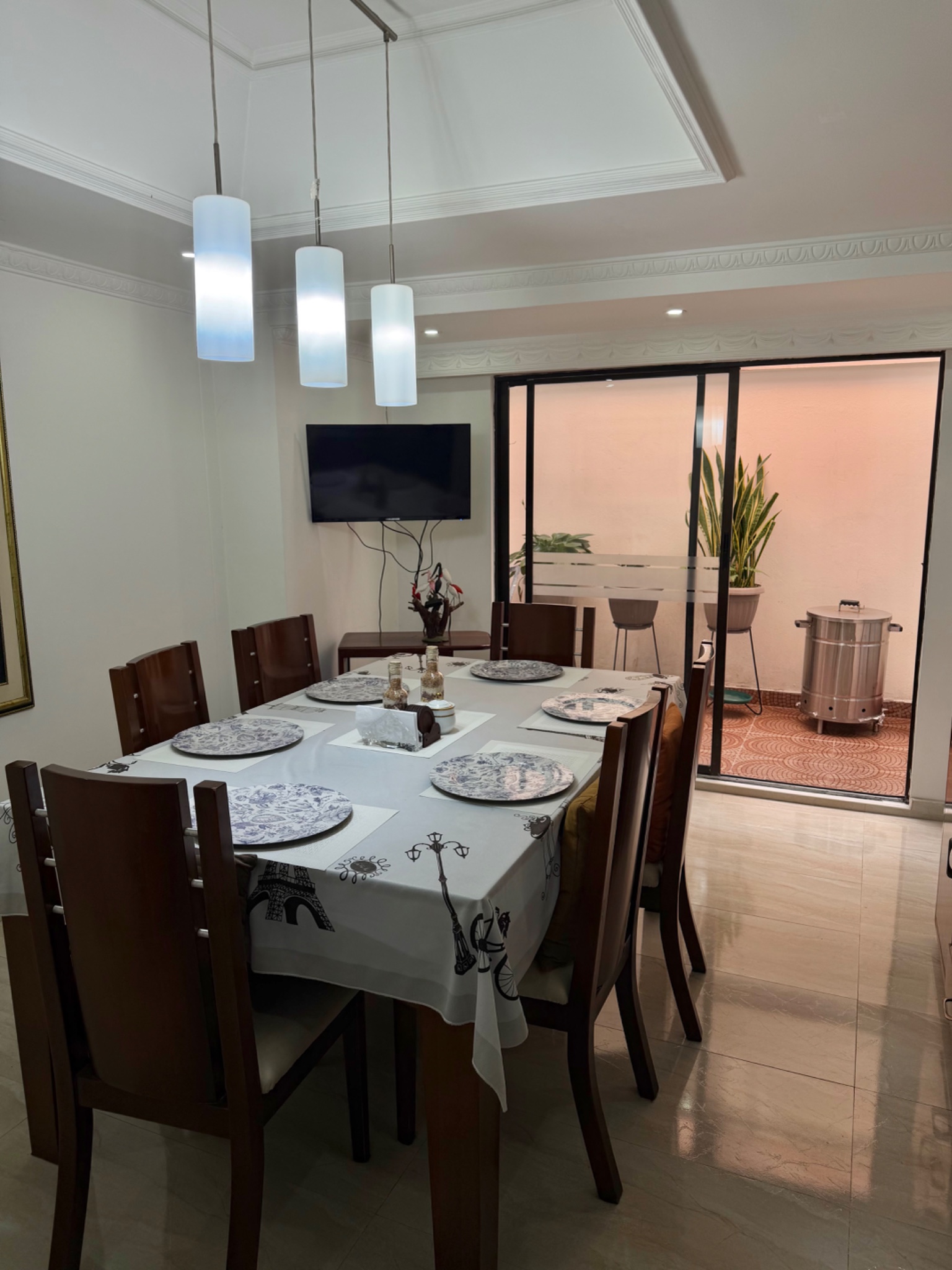 Casa en venta en Gratamira, Bogotá · foto 2 de 24