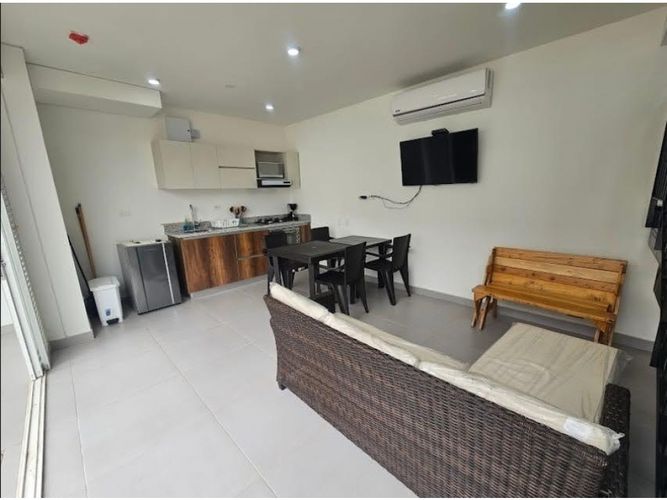 Casa de 3 alcobas en venta en Ricaurte, 190 m² · foto 5 de 17