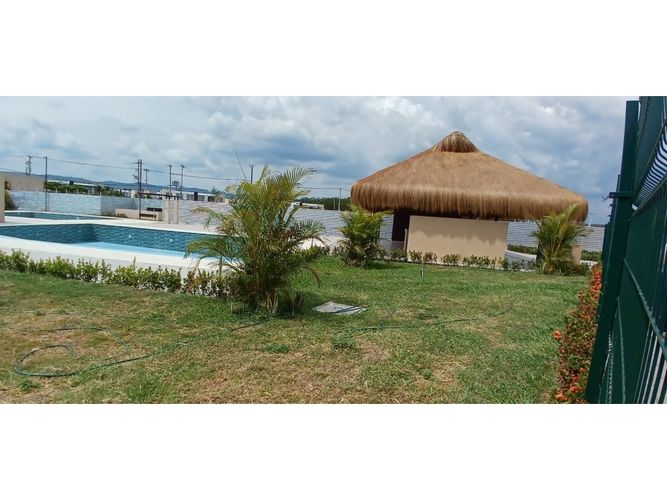 Casa de 3 alcobas en venta en Ricaurte, 190 m² · foto 8 de 17