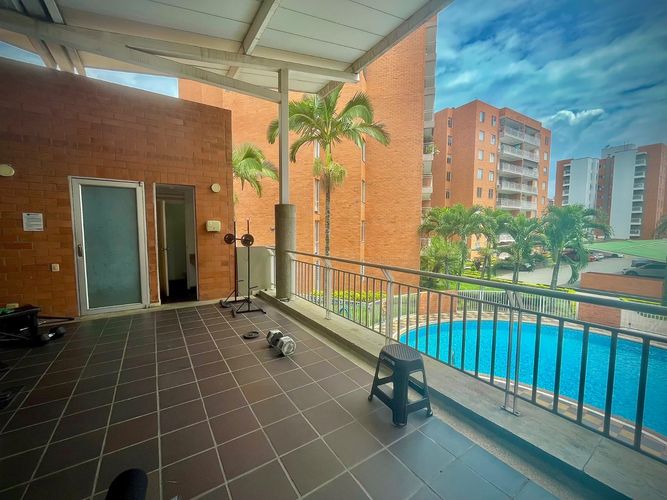 Apartamento de 3 alcobas en venta en Valle Del Lili, Cali, 107 m² · foto 3 de 17