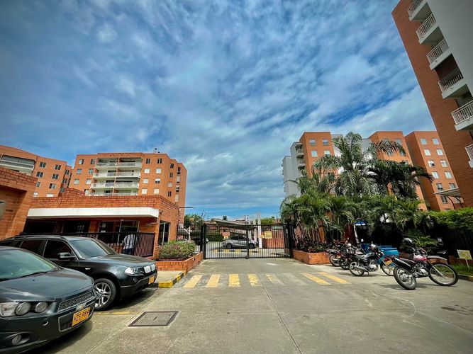 Apartamento de 3 alcobas en venta en Valle Del Lili, Cali, 107 m² · foto 4 de 17