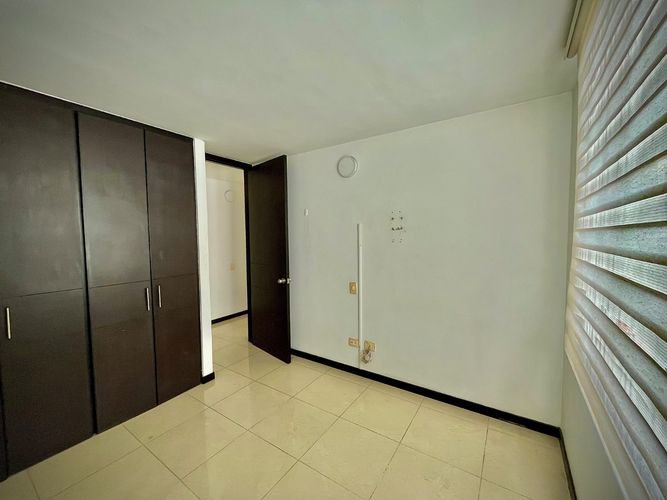 Apartamento de 3 alcobas en venta en Valle Del Lili, Cali, 107 m² · foto 11 de 17