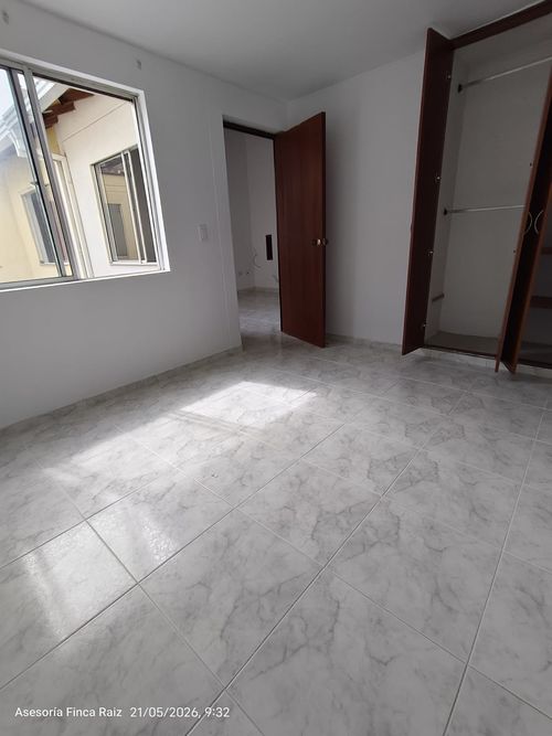 Casa de 4 alcobas en venta en Versalles, Floridablanca, 132 m² · foto 8 de 24
