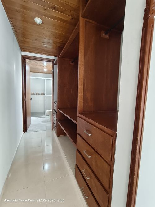Casa de 4 alcobas en venta en Versalles, Floridablanca, 132 m² · foto 18 de 24